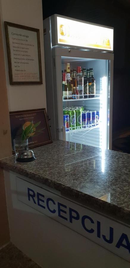 Apartments Cindrak Bar Ngoại thất bức ảnh